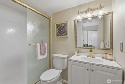 14651 NE 40th Street #C1, Bellevue, WA 98007 - Photo 13
