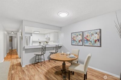 14651 NE 40th Street #C1, Bellevue, WA 98007 - Photo 6