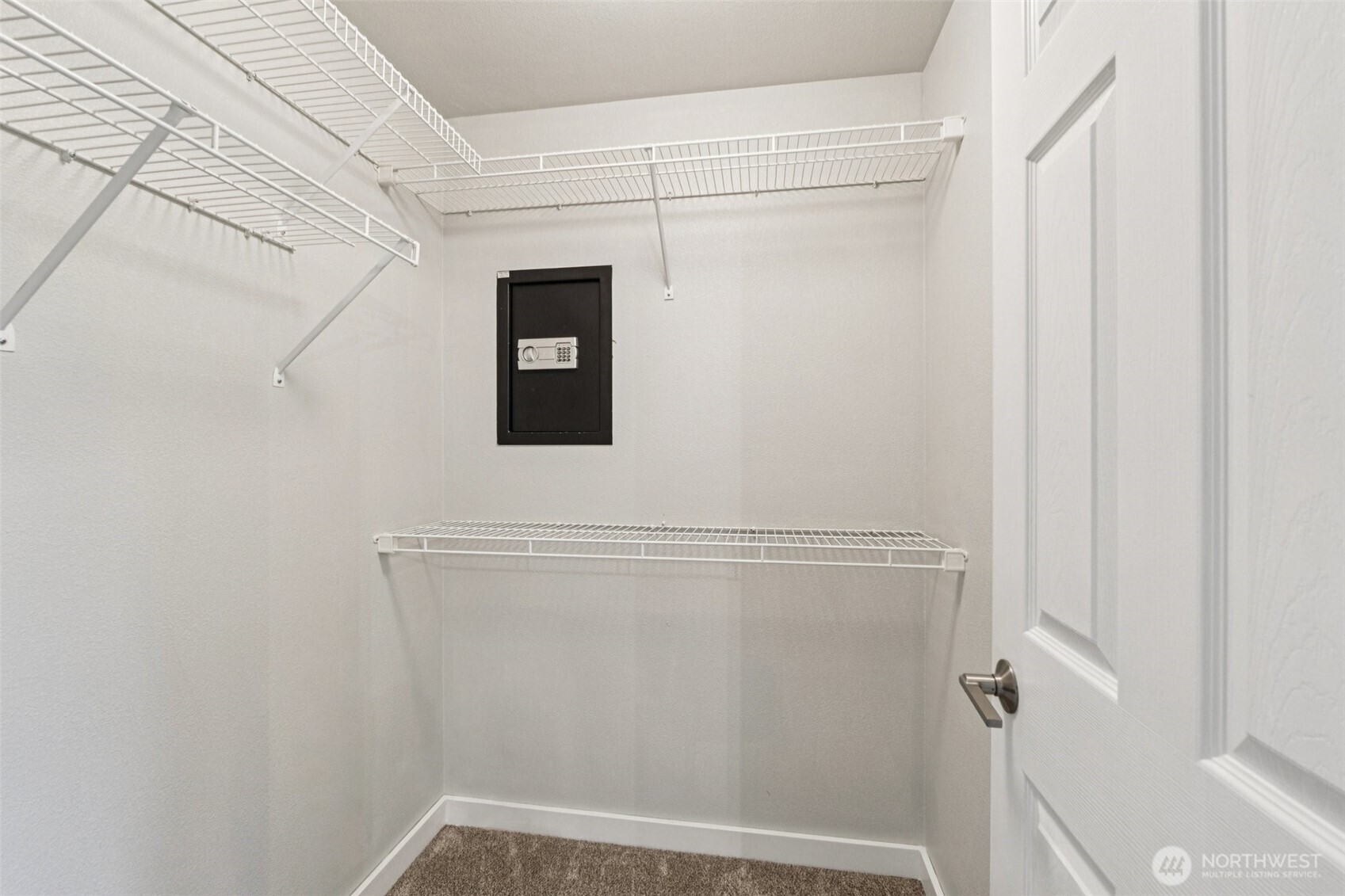 1724 147th Place SW, Lynnwood, WA 98087