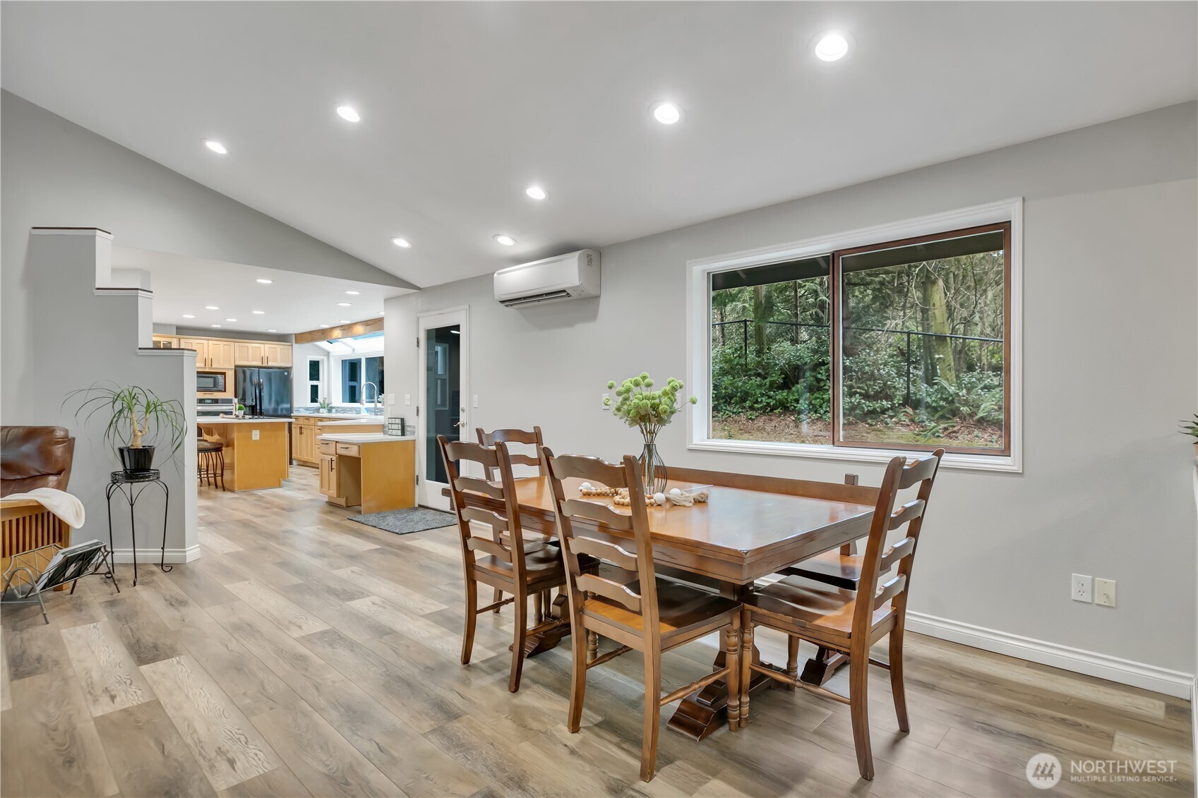 9408 370th Place SE, Snoqualmie, WA 98065