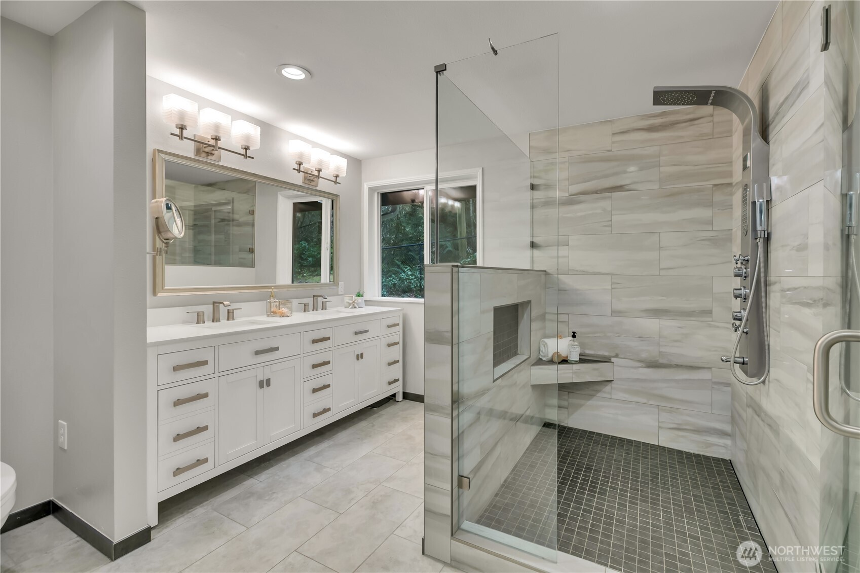 9408 370th Place SE, Snoqualmie, WA 98065