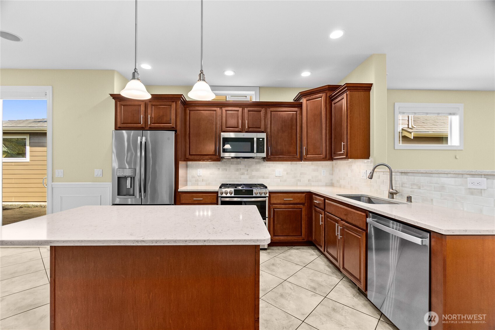 3701 Kinsale Lane SE, Olympia, WA 98501