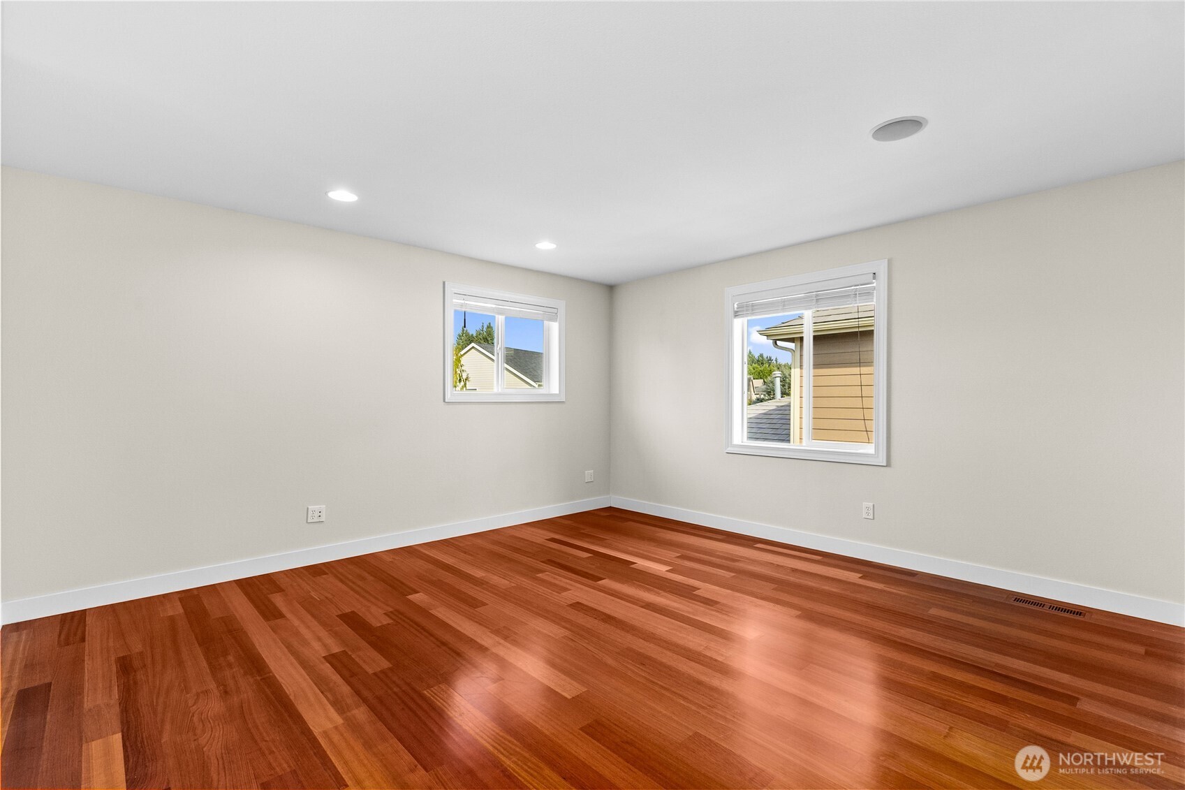 3701 Kinsale Lane SE, Olympia, WA 98501