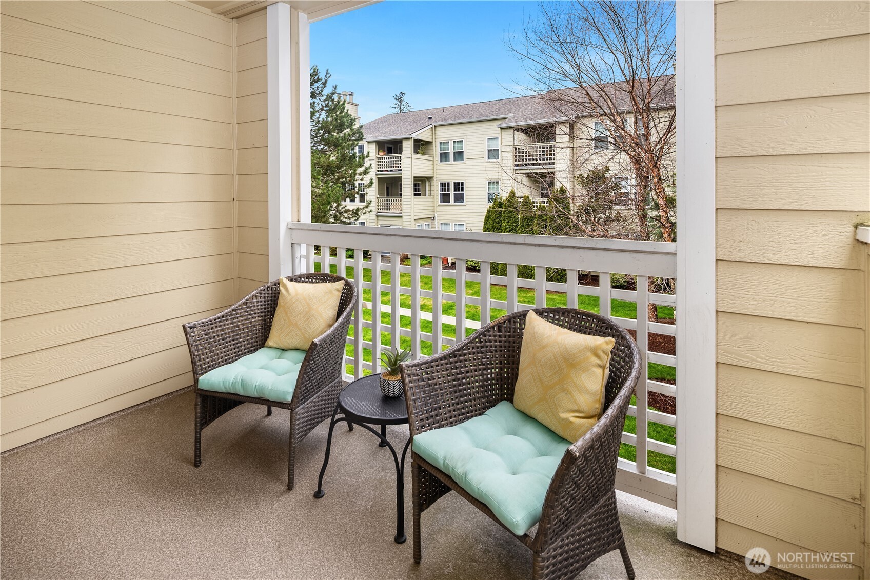 4133 224th Lane SE #213, Issaquah, WA 98029