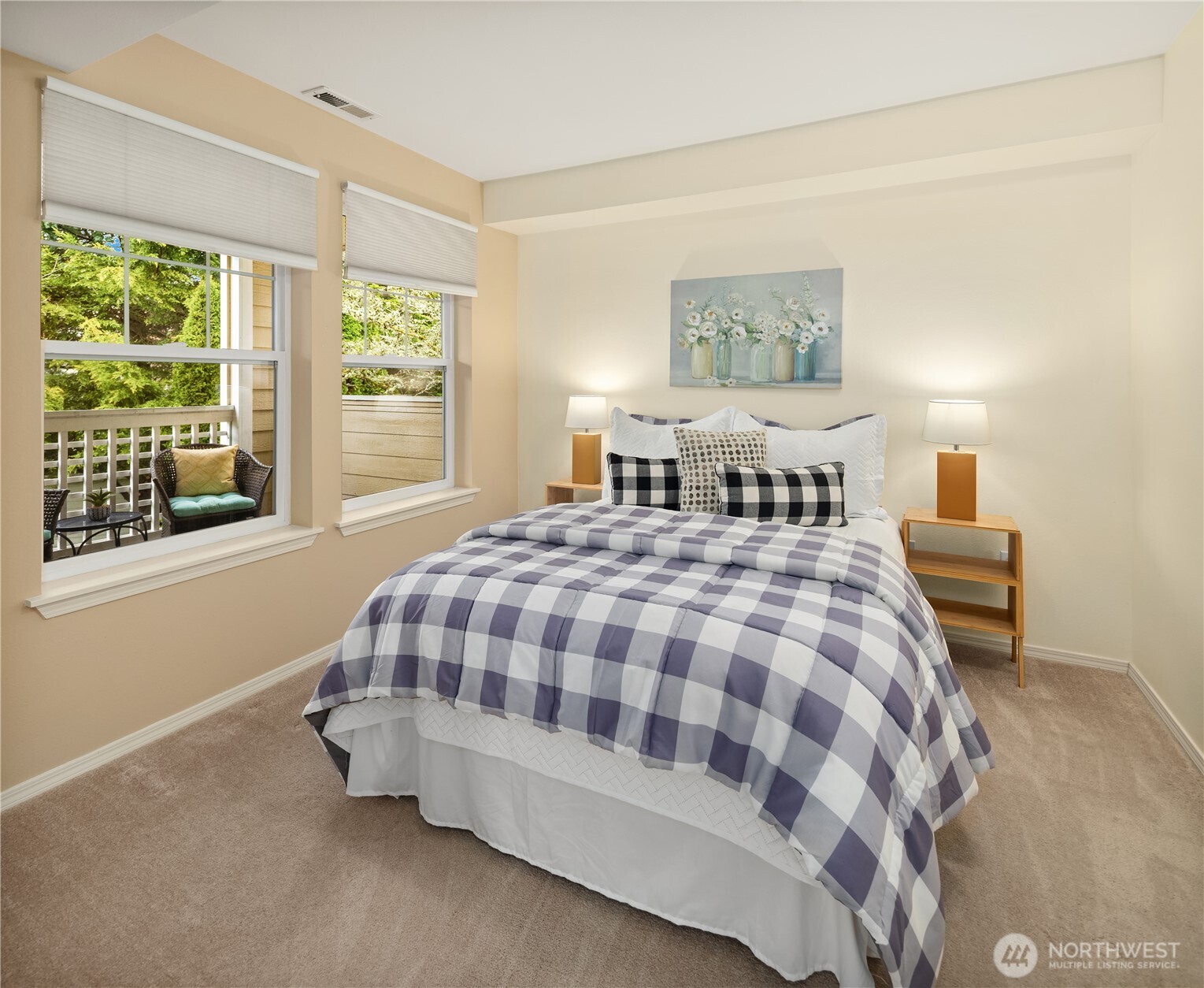 4133 224th Lane SE #213, Issaquah, WA 98029