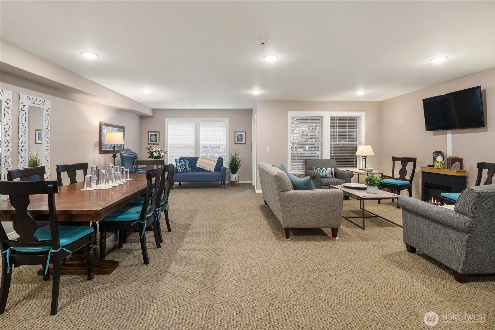 4133 224th Lane SE #213, Issaquah, WA 98029