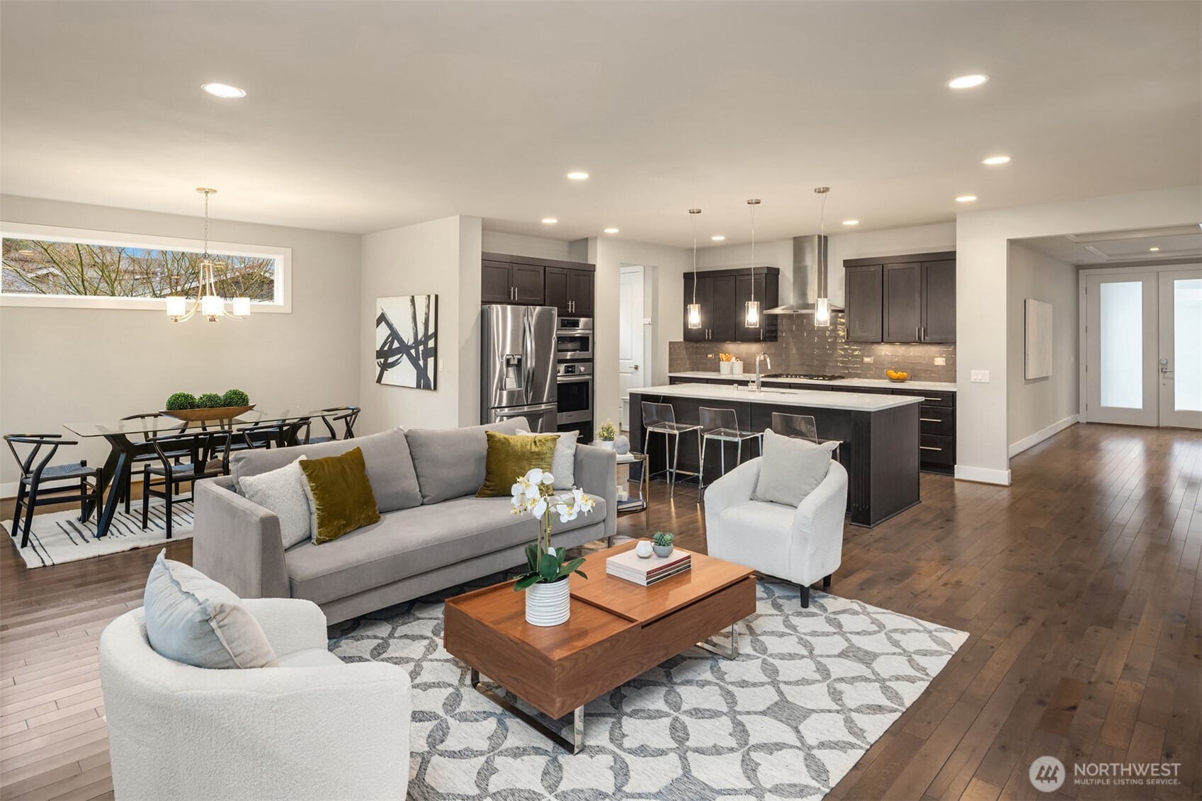 9726 Slater Avenue NE, Kirkland, WA 98033