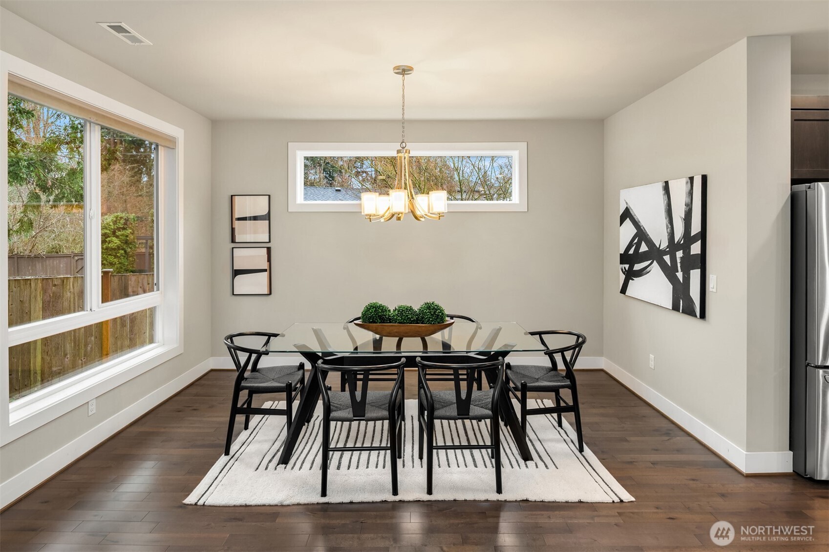 9726 Slater Avenue NE, Kirkland, WA 98033