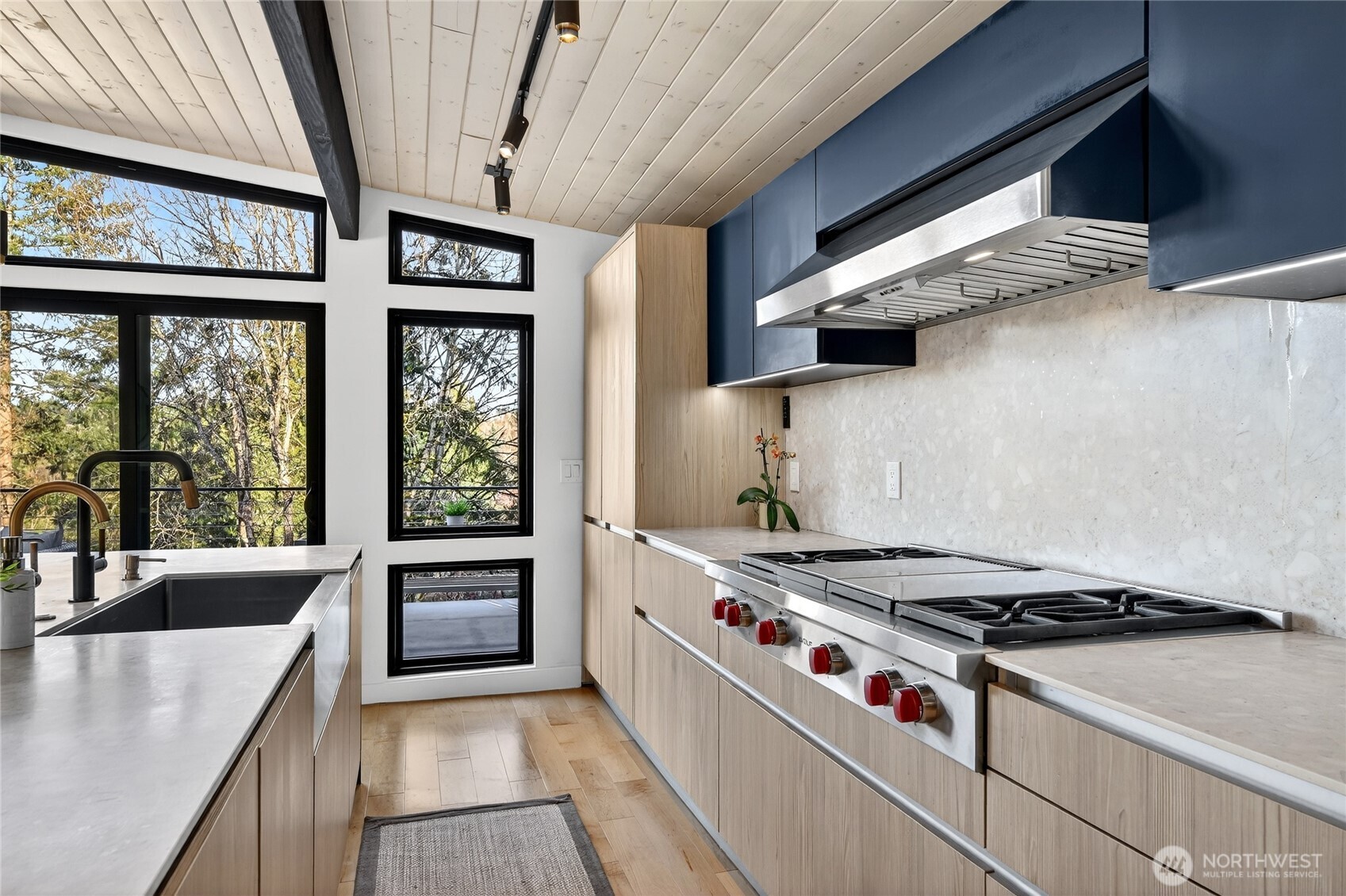 2332 128th Avenue SE, Bellevue, WA 98005