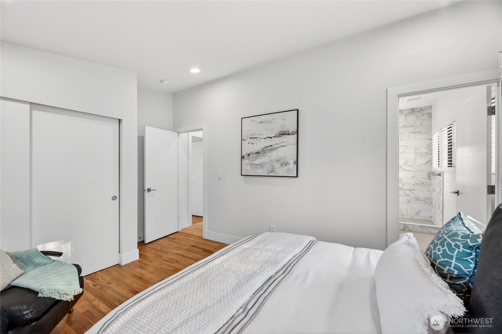 2332 128th Avenue SE, Bellevue, WA 98005