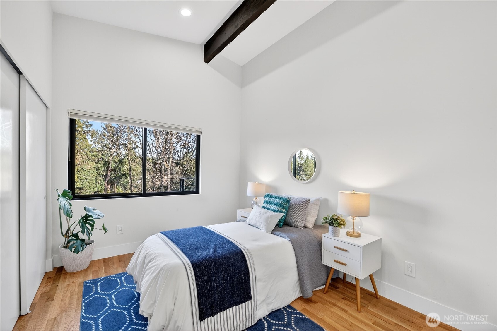 2332 128th Avenue SE, Bellevue, WA 98005