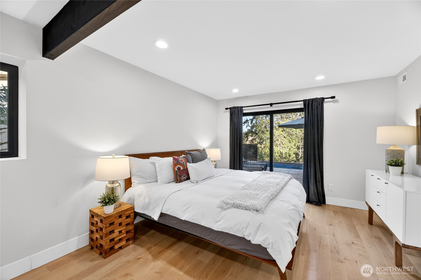 2332 128th Avenue SE, Bellevue, WA 98005