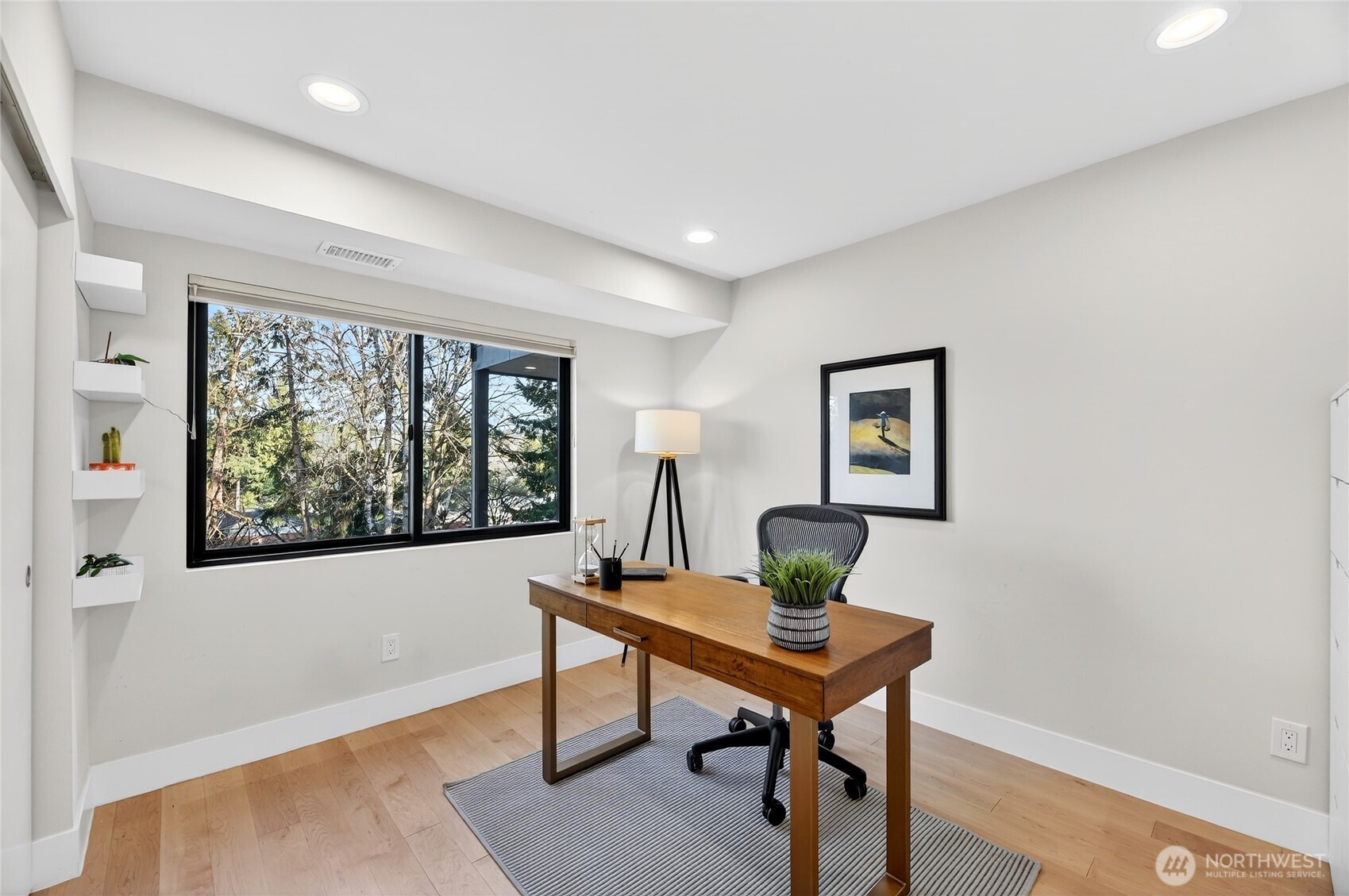 2332 128th Avenue SE, Bellevue, WA 98005