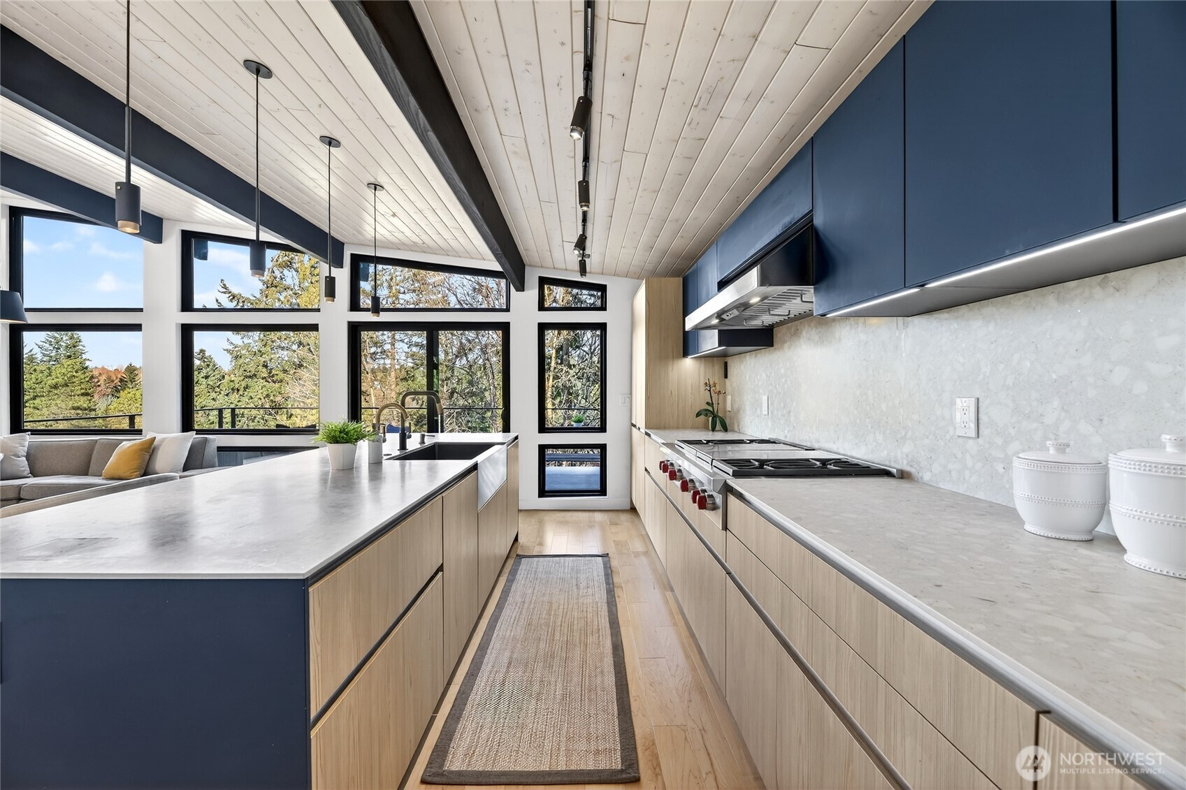 2332 128th Avenue SE, Bellevue, WA 98005