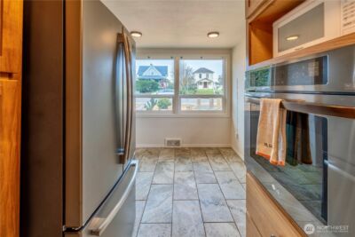 626 E Georgiana Street , Port Angeles, WA 98362 - Photo 11