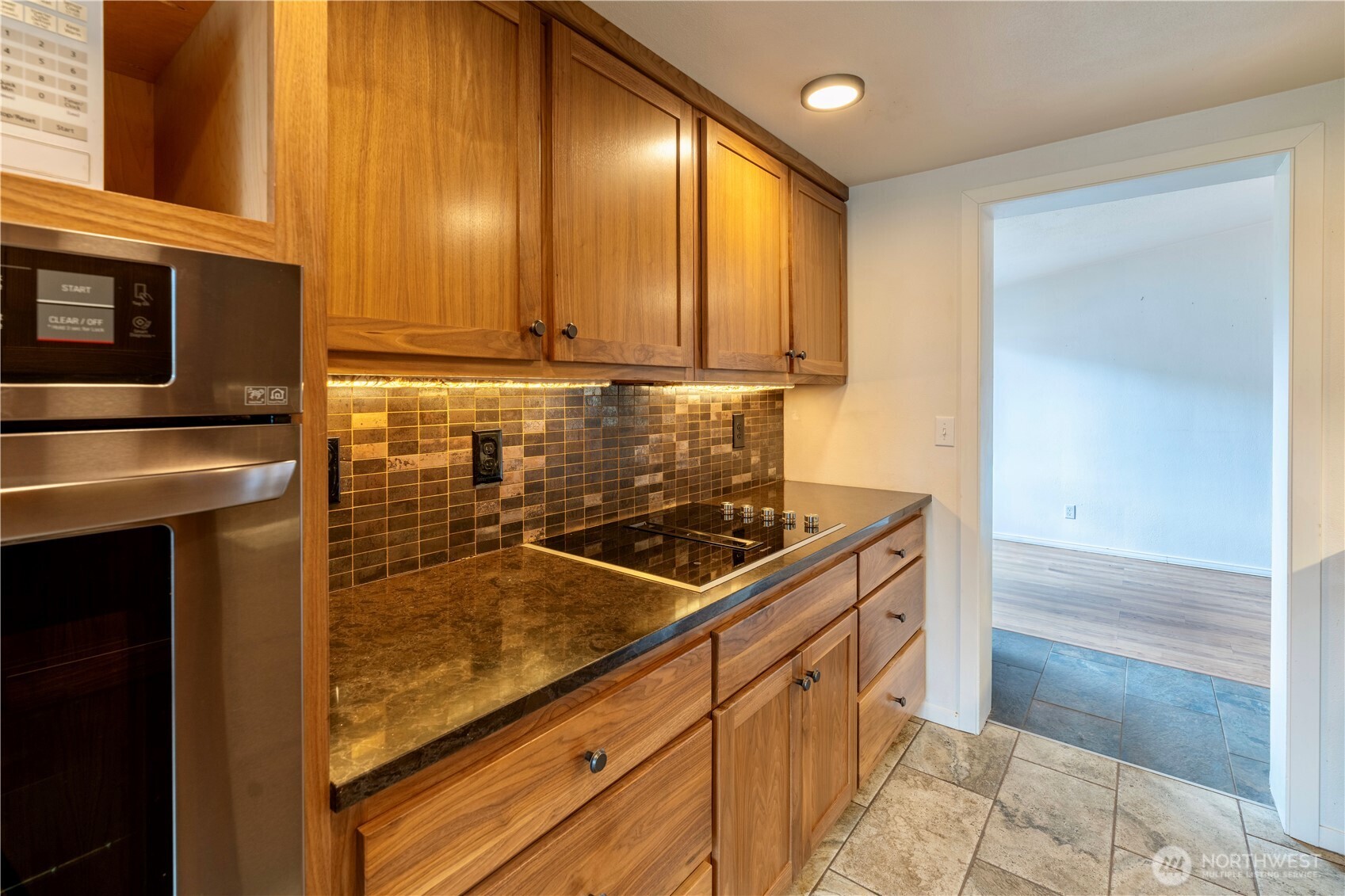 626 E Georgiana Street , Port Angeles, WA 98362