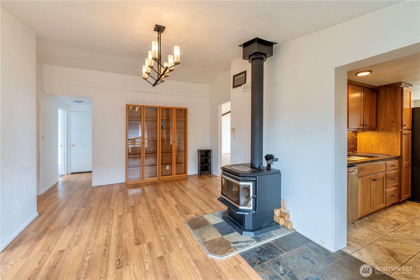 626 E Georgiana Street , Port Angeles, WA 98362