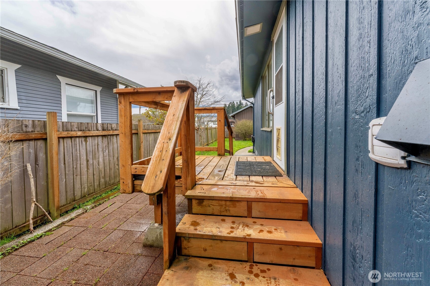 626 E Georgiana Street , Port Angeles, WA 98362