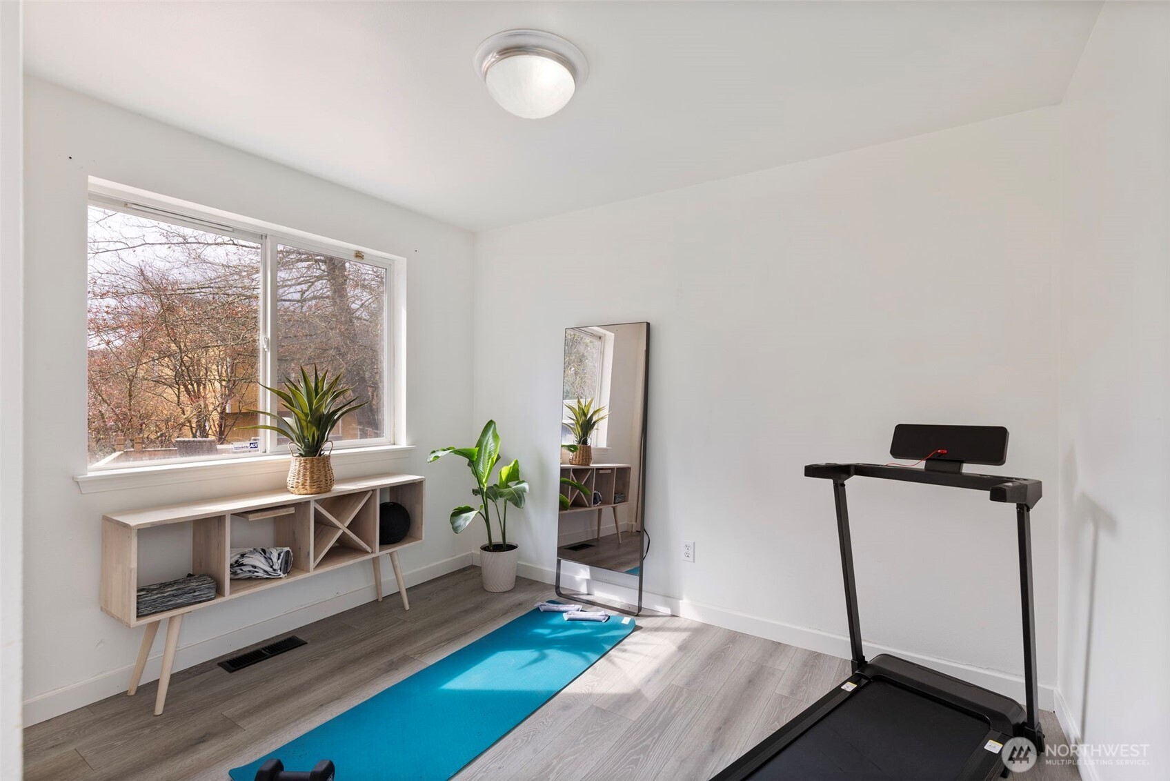 230 May Street W, Port Orchard, WA 98366