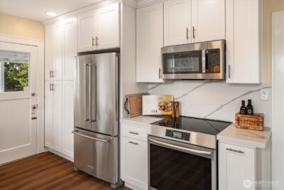 5701 30th Avenue NE, Seattle, WA 98105 - Photo 13