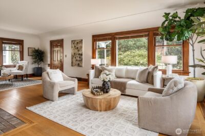 5701 30th Avenue NE, Seattle, WA 98105 - Photo 4