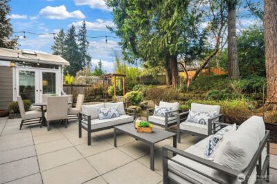 16042 Lake Hills Boulevard , Bellevue, WA 98008-4949 - Photo 22