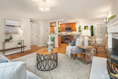 16042 Lake Hills Boulevard , Bellevue, WA 98008-4949 - Photo 6