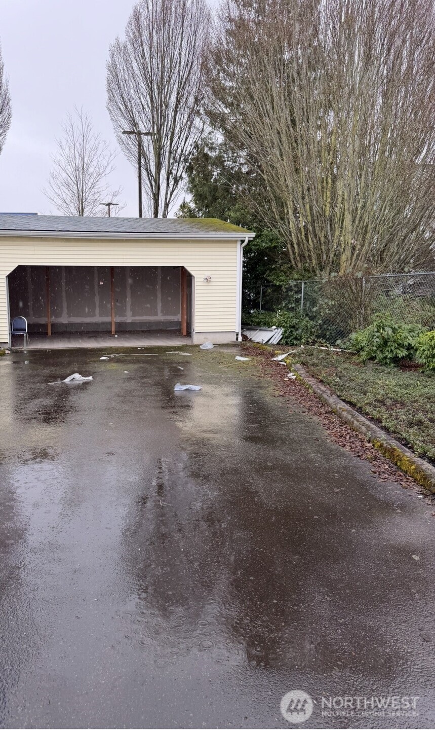 6310 18th E, Fife, WA 98424