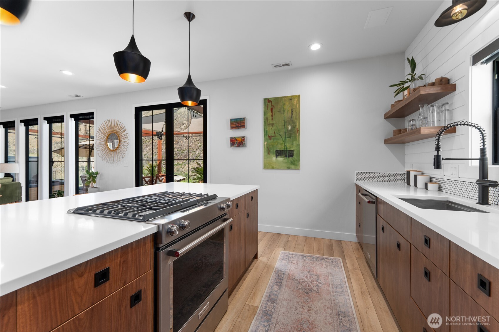 485 Hidden Lane , Chelan, WA 98816