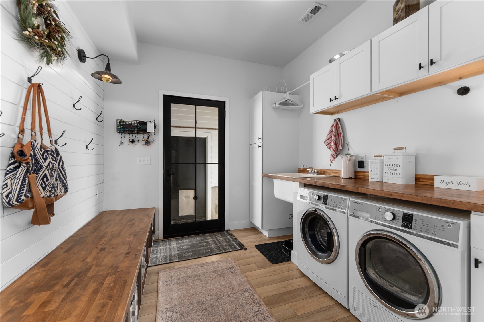 485 Hidden Lane , Chelan, WA 98816