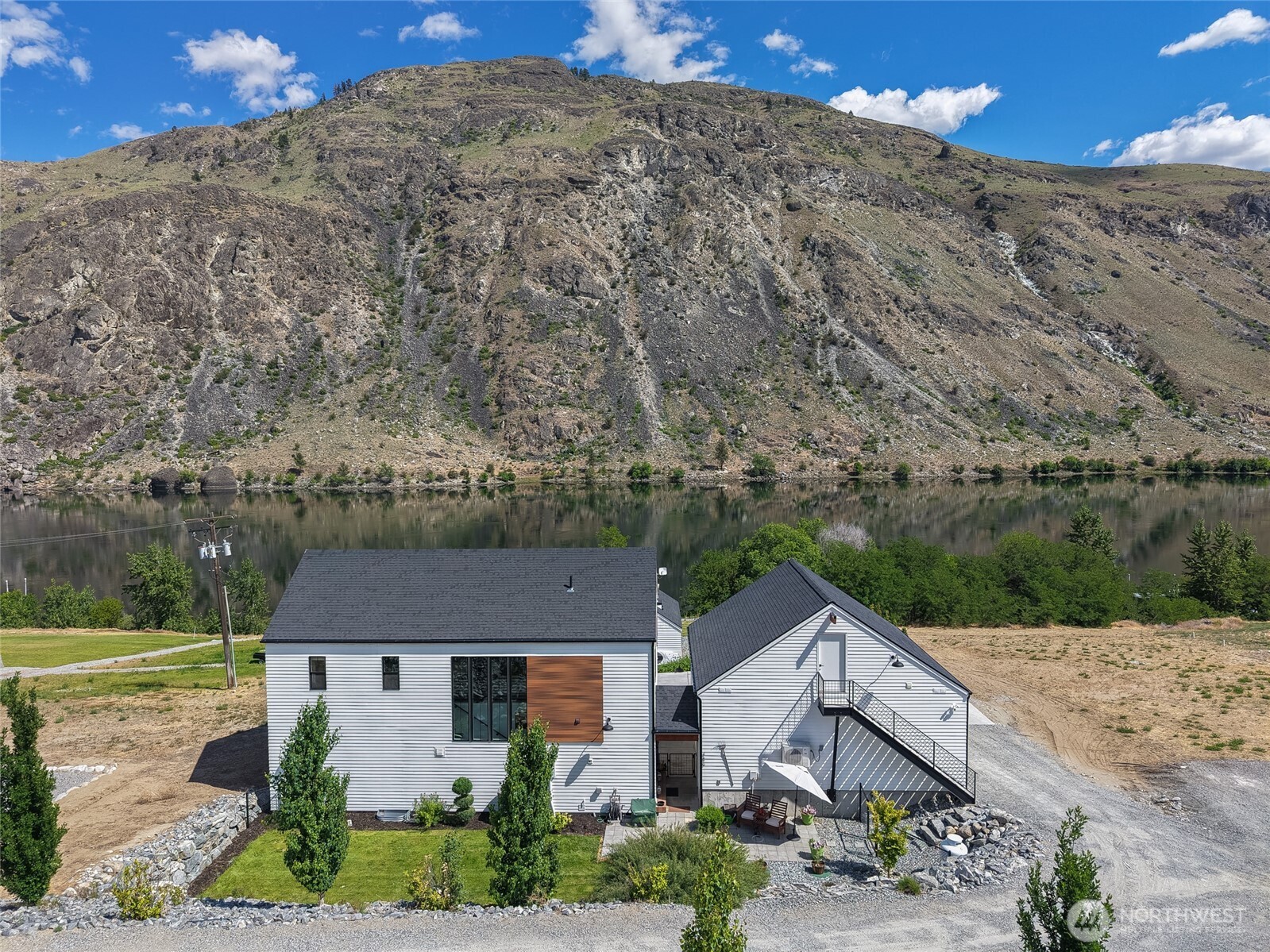 485 Hidden Lane , Chelan, WA 98816
