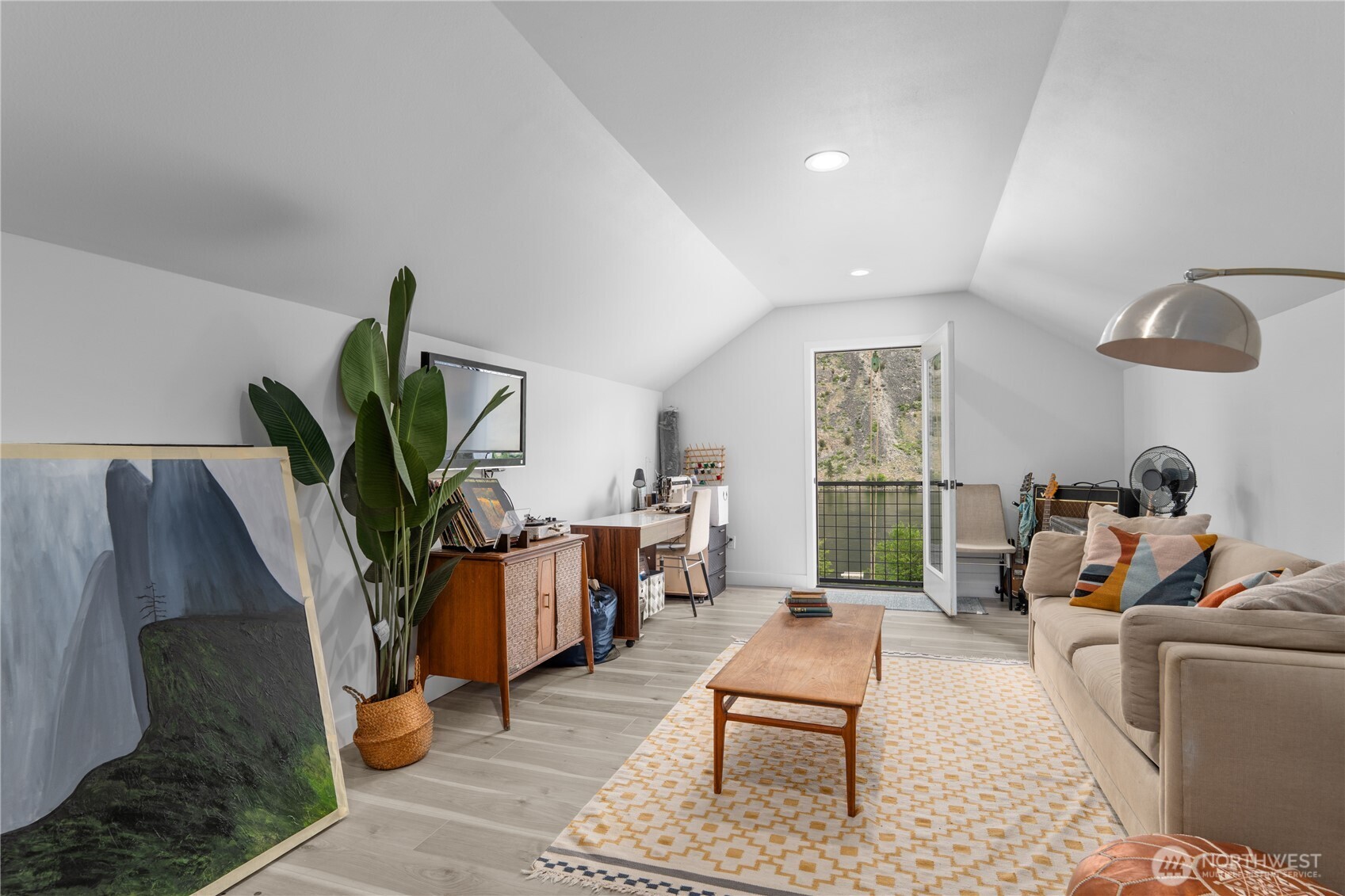 485 Hidden Lane , Chelan, WA 98816