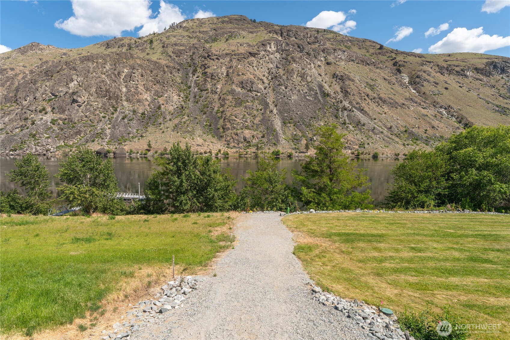 485 Hidden Lane , Chelan, WA 98816