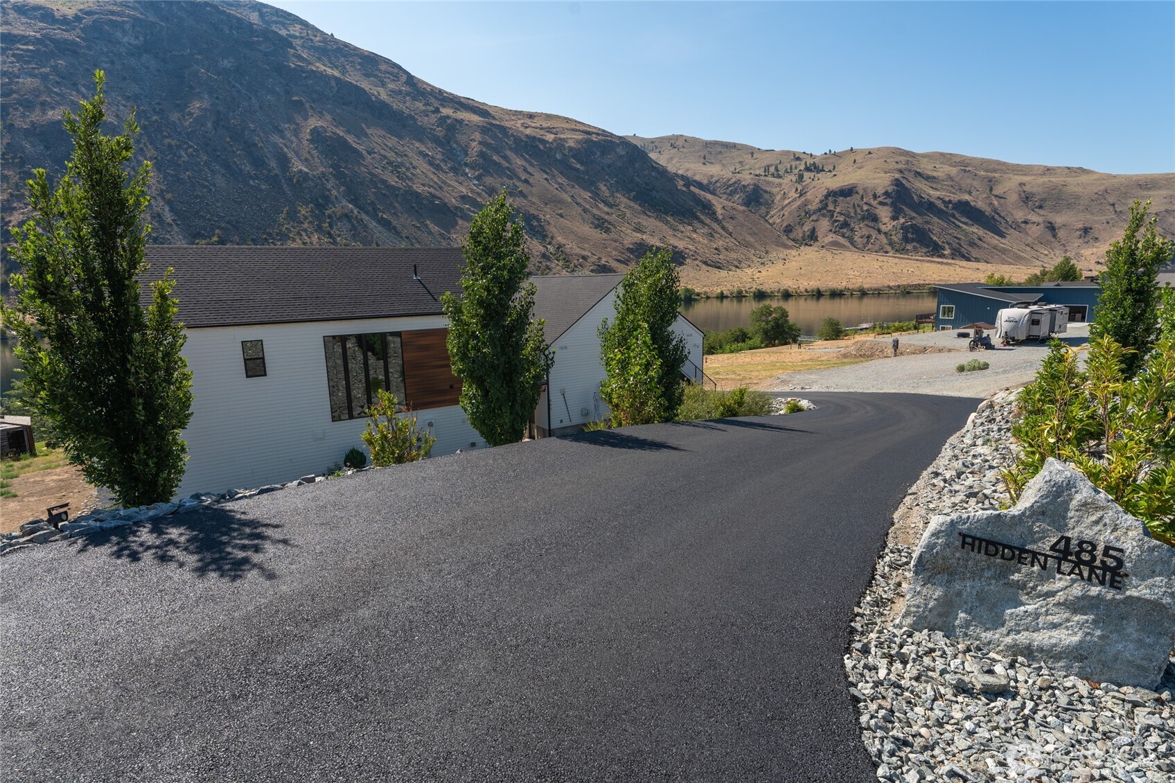 485 Hidden Lane , Chelan, WA 98816