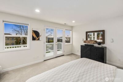 2647 39th Avenue W, Seattle, WA 98199 - Photo 16