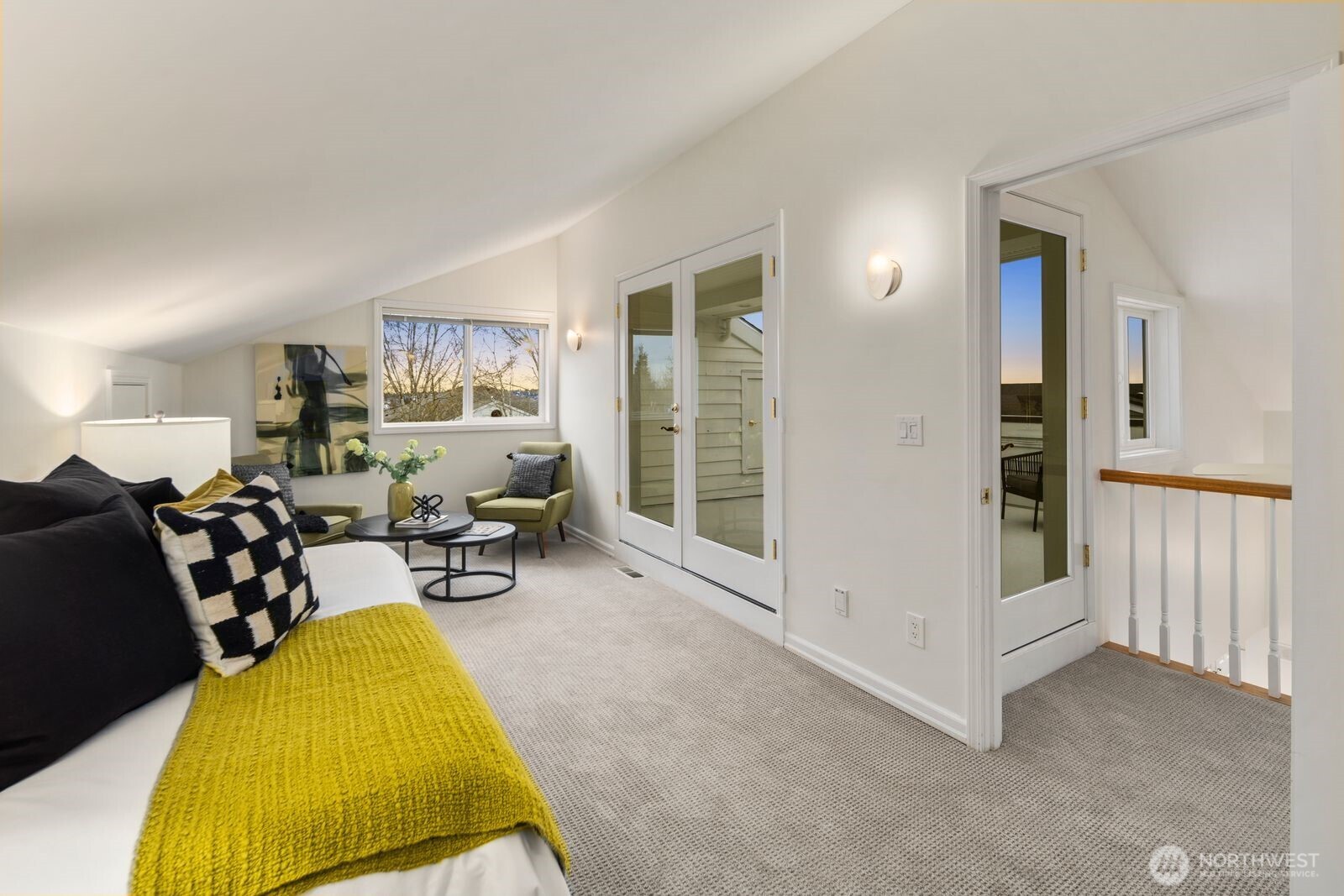 2647 39th Avenue W, Seattle, WA 98199