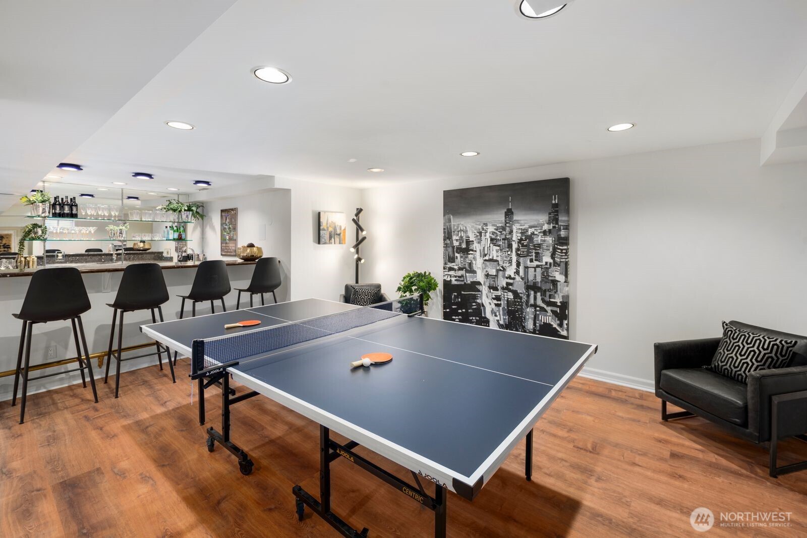 2647 39th Avenue W, Seattle, WA 98199