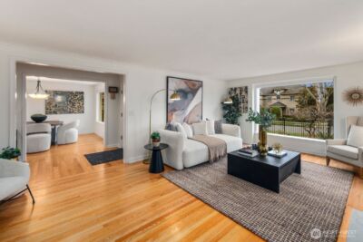 2647 39th Avenue W, Seattle, WA 98199 - Photo 3