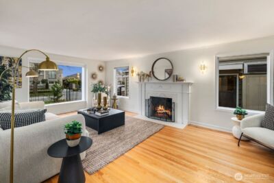 2647 39th Avenue W, Seattle, WA 98199 - Photo 4