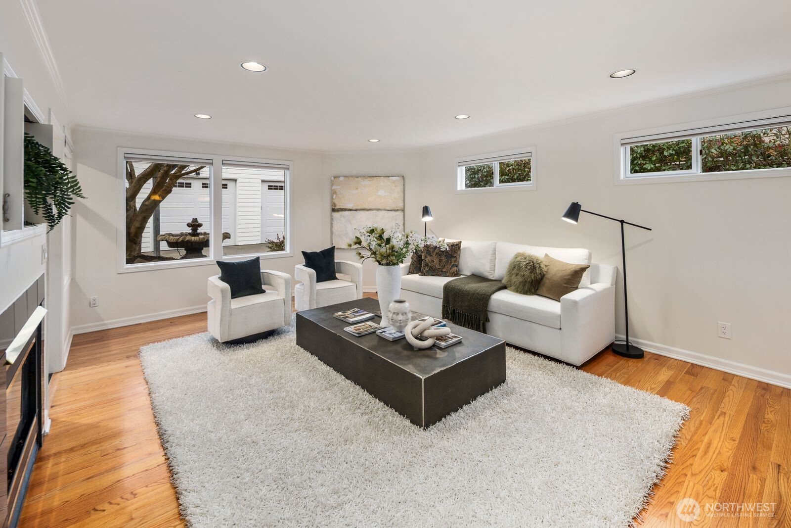 2647 39th Avenue W, Seattle, WA 98199