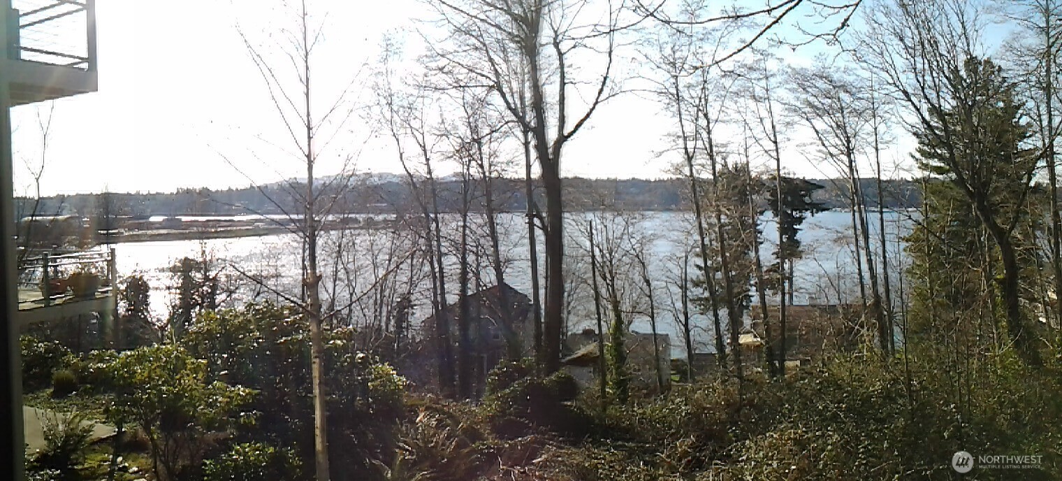 1919 Berry Street NE, Olympia, WA 98506