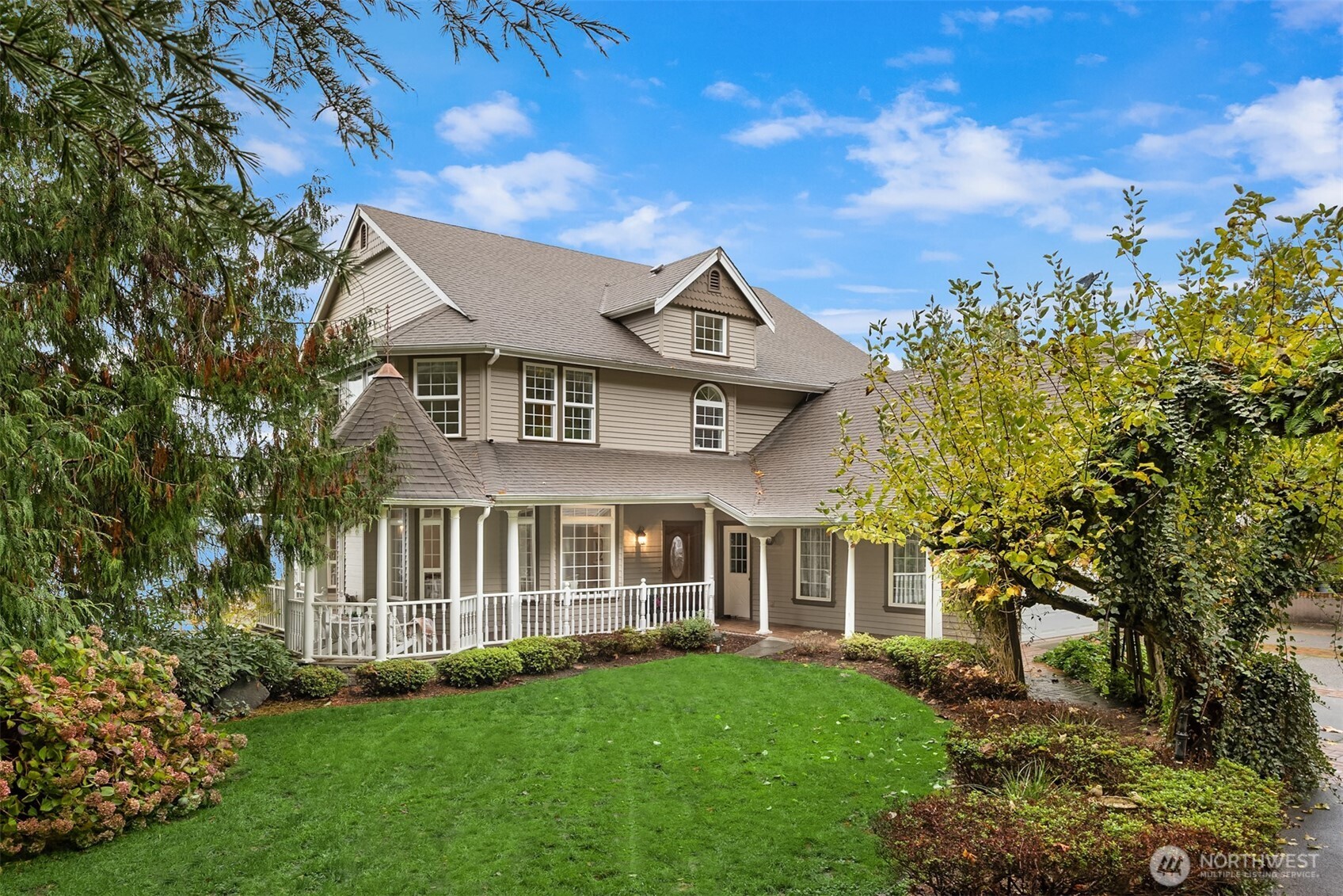 7817 110th Street NW, Gig Harbor, WA 98332