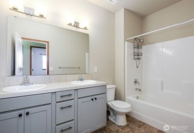 2425 Schley Boulevard , Bremerton, WA 98310 - Photo 2