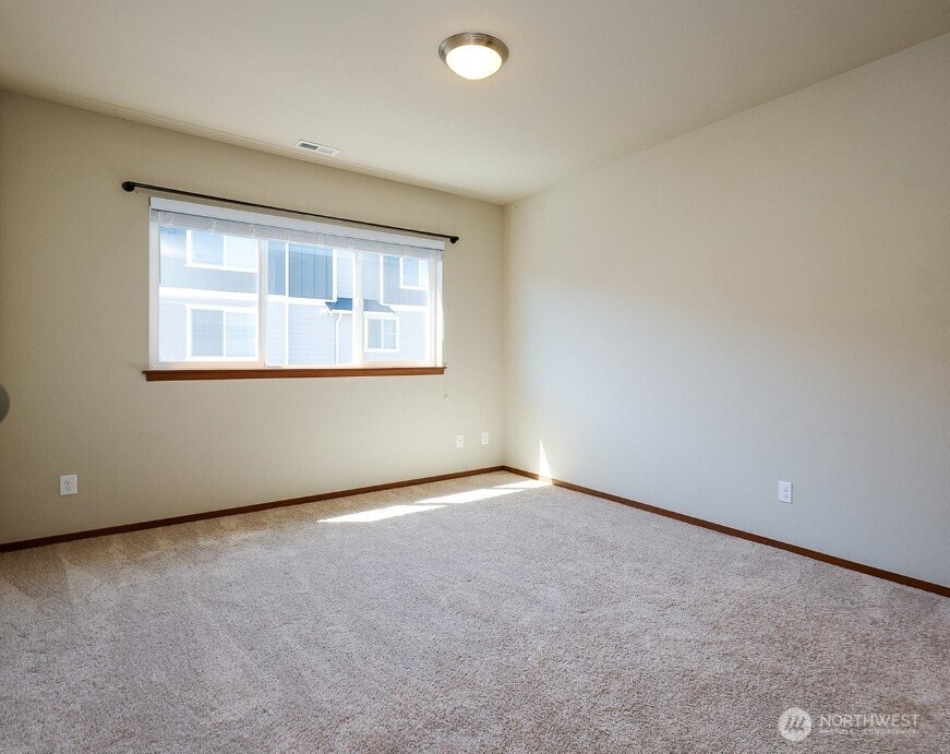 2425 Schley Boulevard , Bremerton, WA 98310