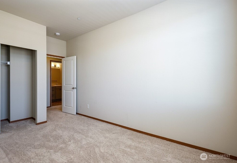 2425 Schley Boulevard , Bremerton, WA 98310