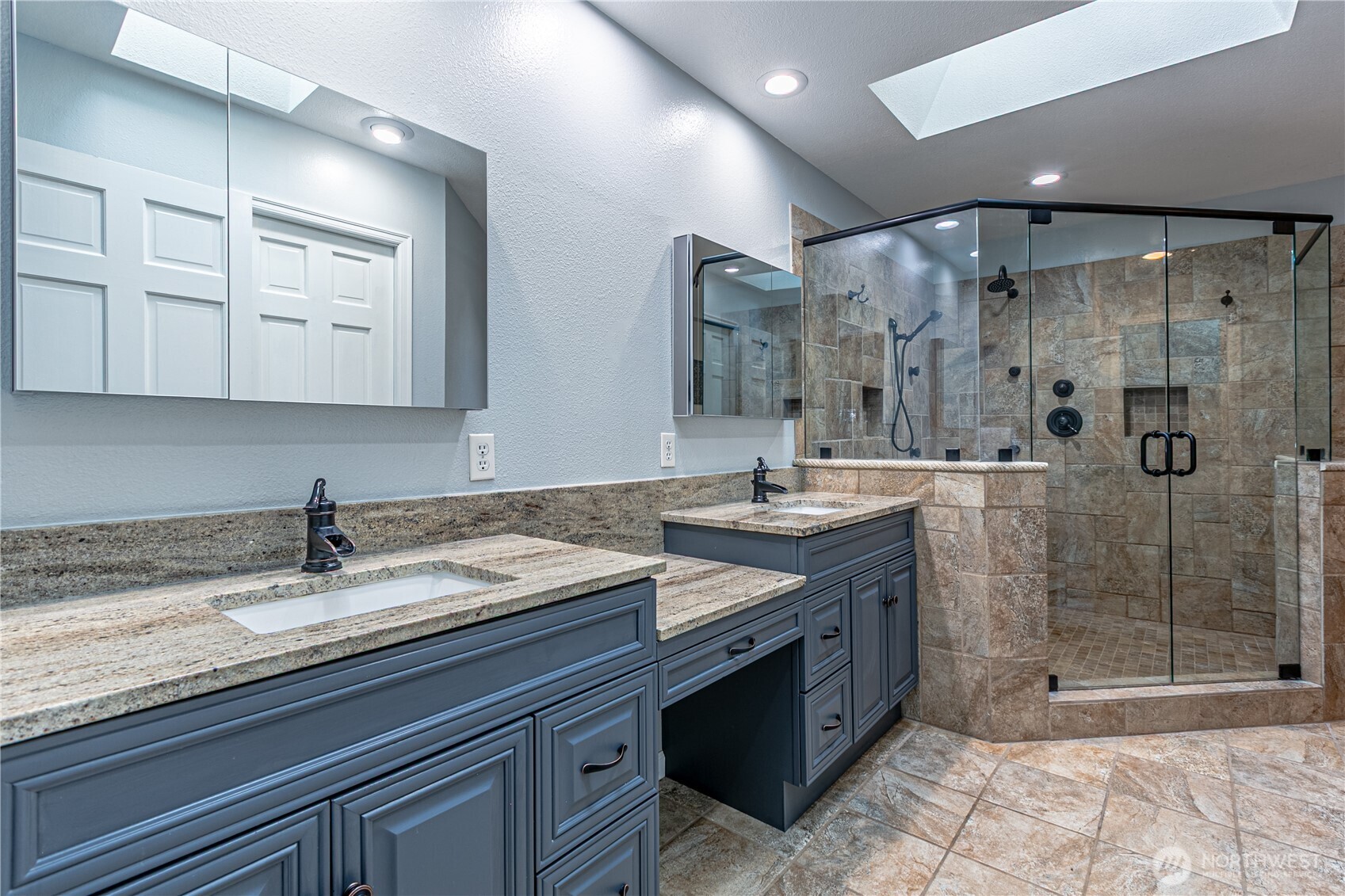 8611 165th Street Ct E, Puyallup, WA 98375