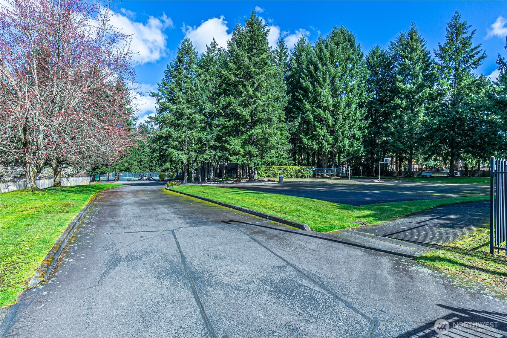 8611 165th Street Ct E, Puyallup, WA 98375