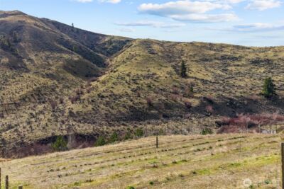 1639 Pitcher Canyon Road , Wenatchee, WA 98801 - Photo 4