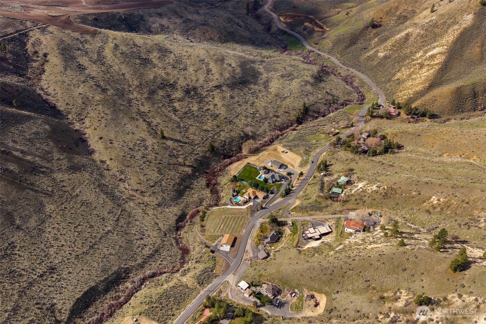 1639 Pitcher Canyon Road , Wenatchee, WA 98801