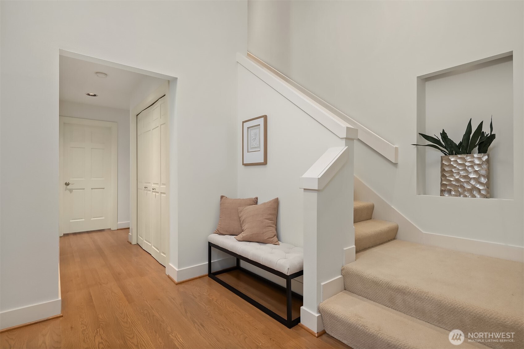 1716 Bellevue Way NE, Bellevue, WA 98004